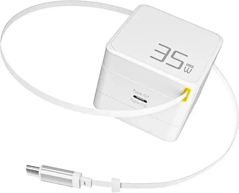 35 Watt Retractable USB-C Charger