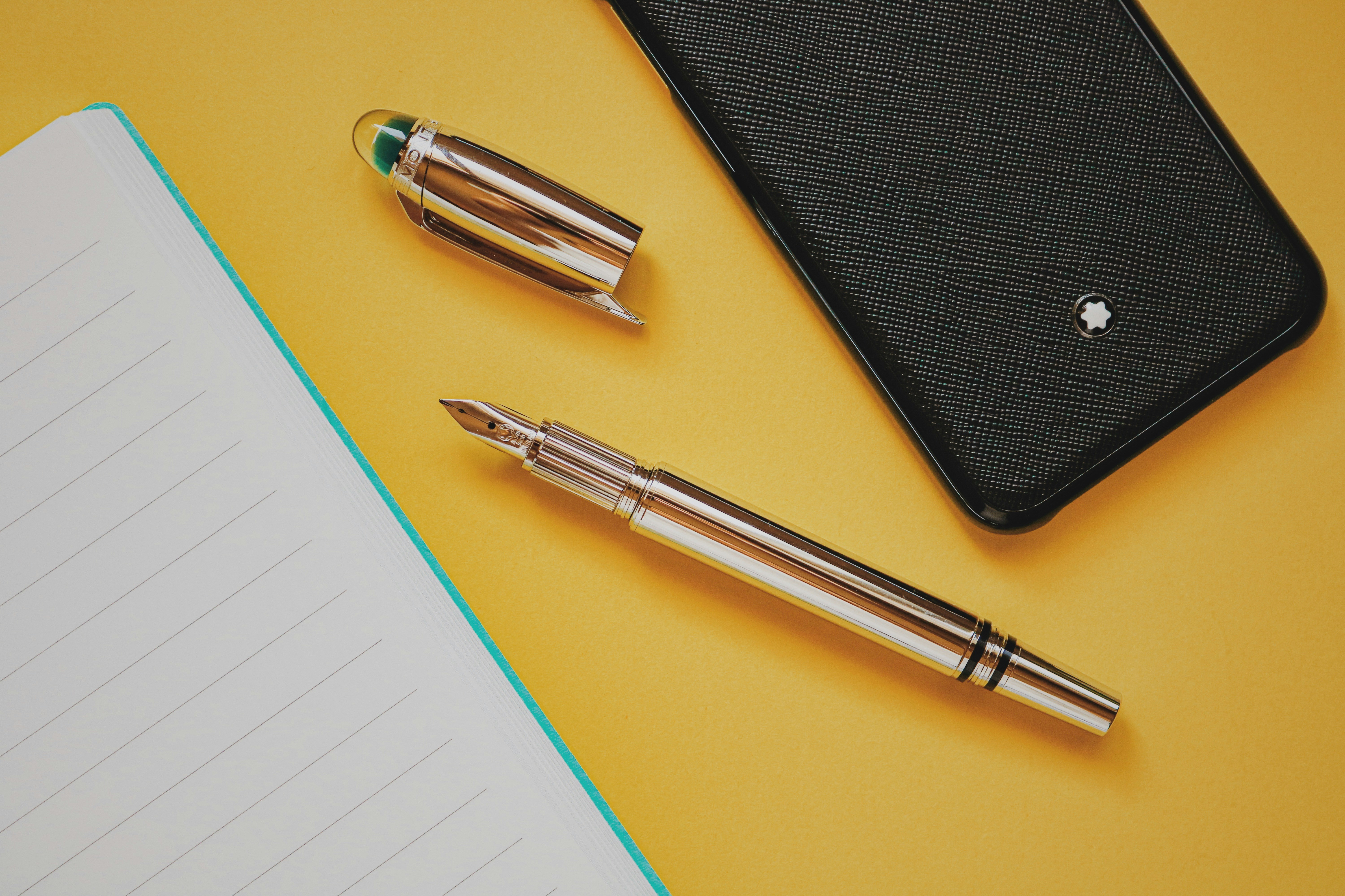 Premium Planner and Desk Set